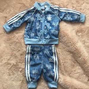 Baby adidas outfit